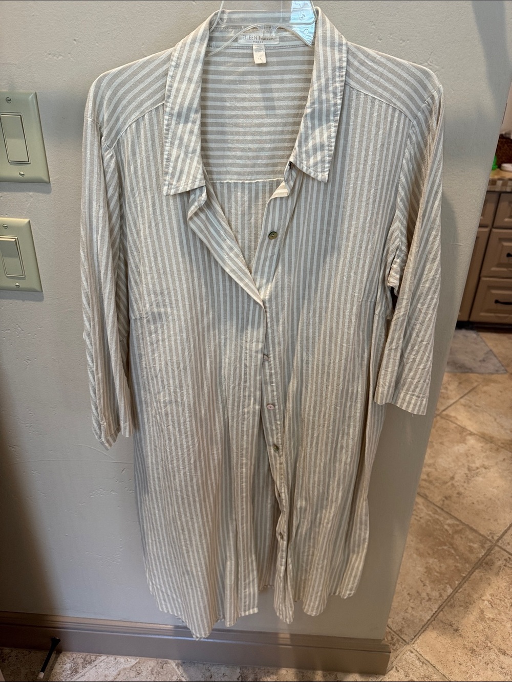 Eileen Fisher Cream and White Vertical Stripe Casual Button-Down